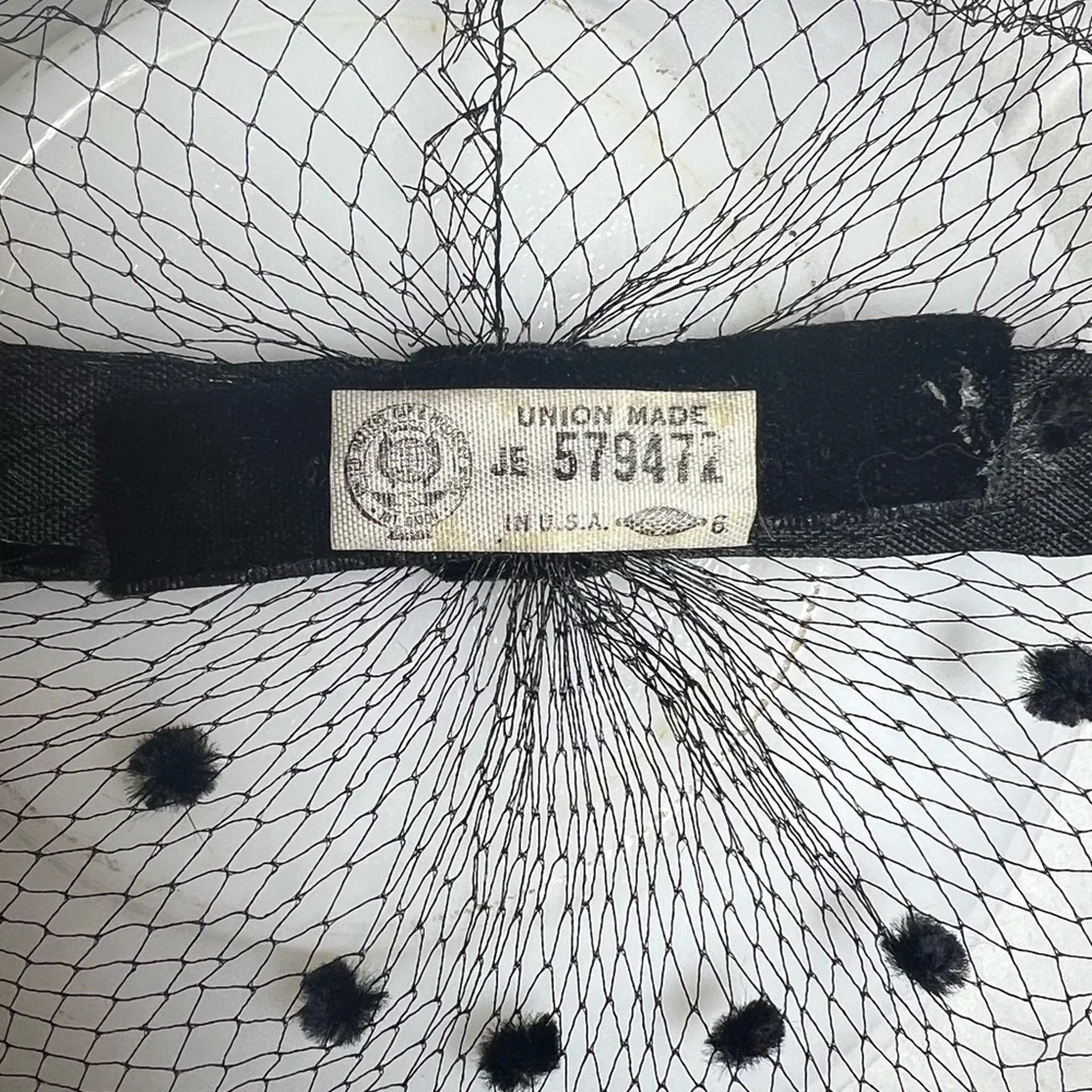 Vintage Strawbridge & Clothier Antique Fur Hat Collection Box 13 Mid-Century Hat - Picture 8 of 15